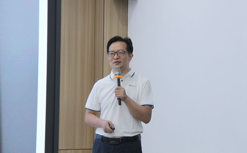 双喜临门多快乐 锐意进取迎未来 泸州HMj华美居酒店盛大开业!(图4) 双喜临门多快乐 锐意进取迎未来 泸州HMj华美居酒店盛大开业!