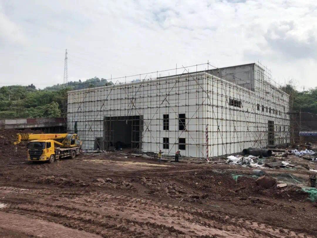 合江县垃圾压缩中转站建设施工现场