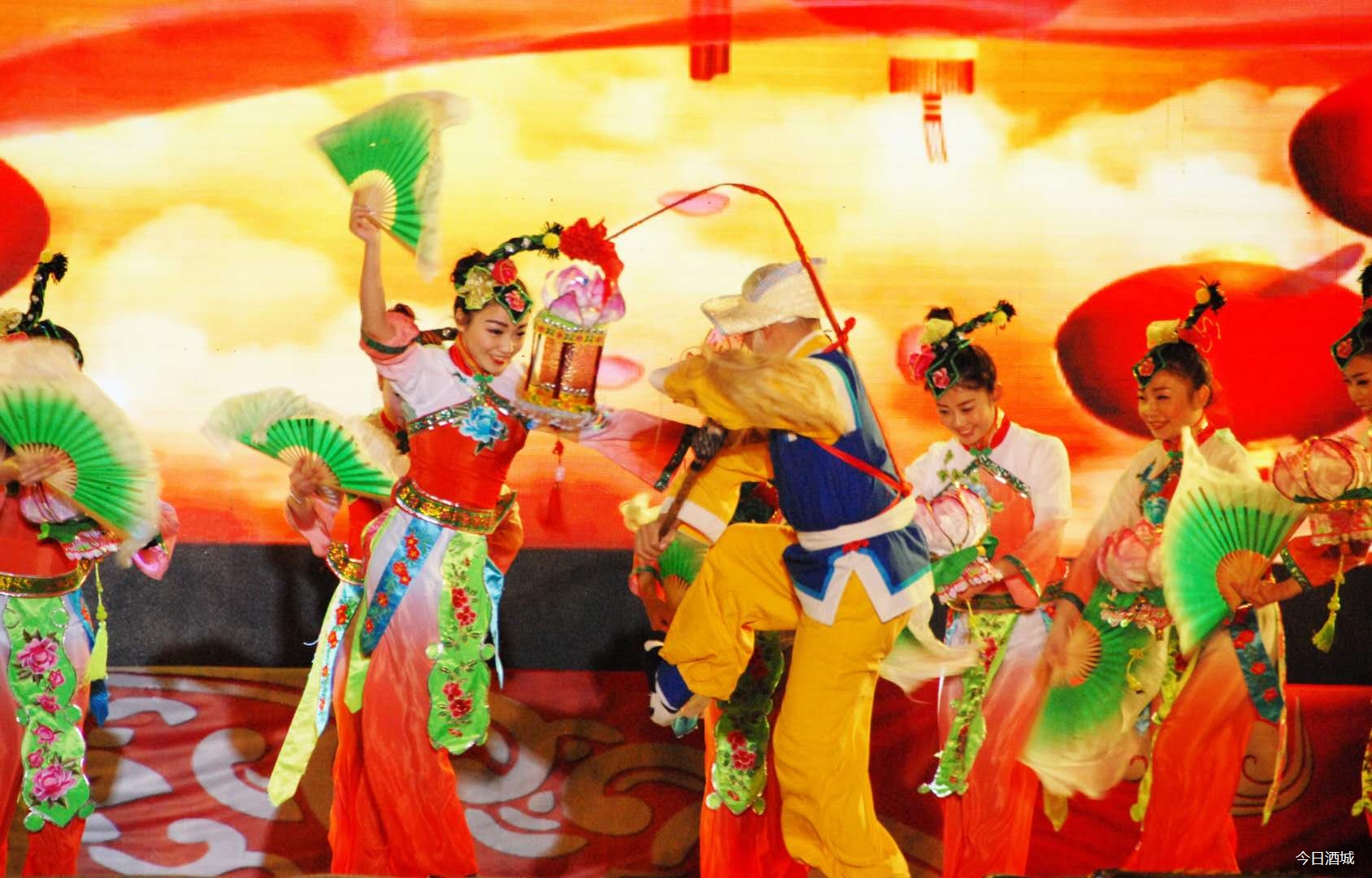 古蔺花灯代表四川参加第十五届 中国民间文艺“山花奖”全国展演(图4) 古蔺花灯代表四川参加第十五届 中国民间文艺“山花奖”全国展演(图4)