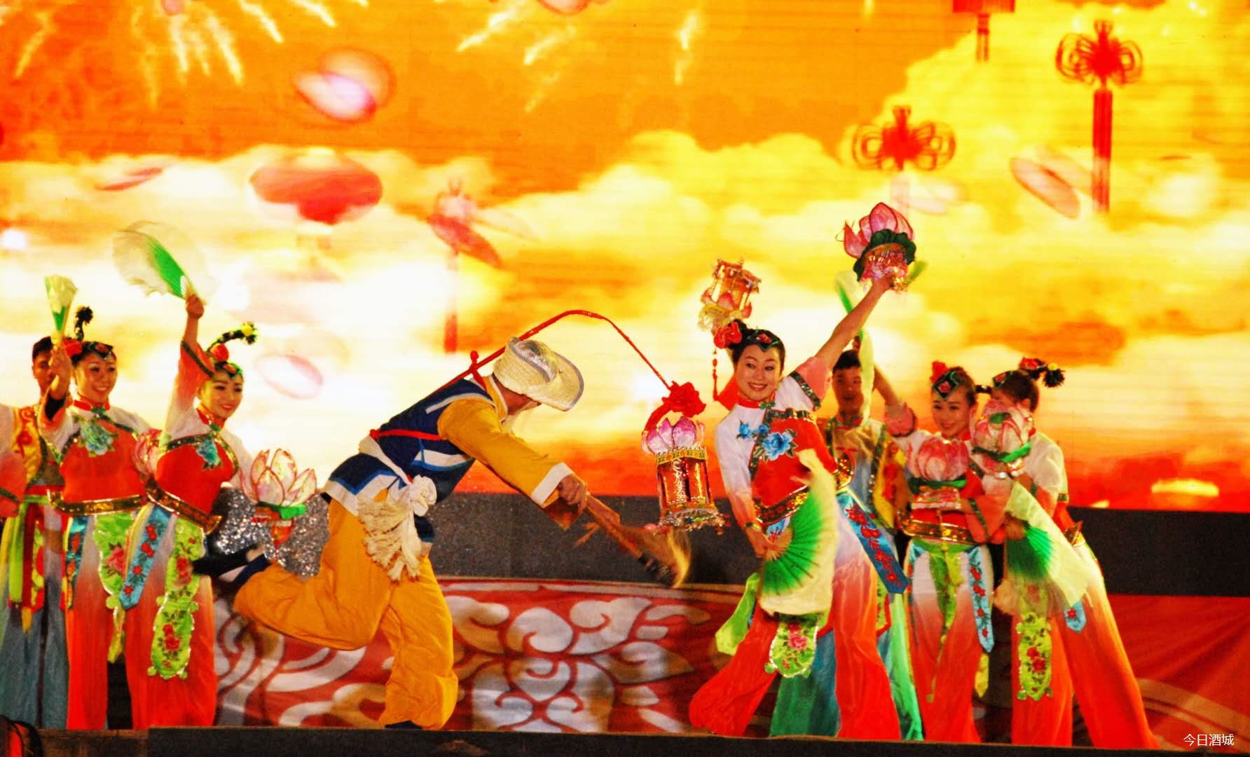 古蔺花灯代表四川参加第十五届 中国民间文艺“山花奖”全国展演(图5) 古蔺花灯代表四川参加第十五届 中国民间文艺“山花奖”全国展演(图5)