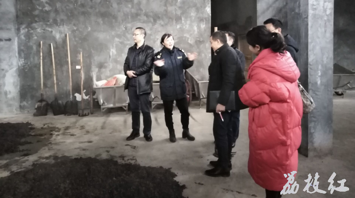 合江“符阳河酒”拿到白酒出口许可证(图4) 合江“符阳河酒”拿到白酒出口许可证(图4)